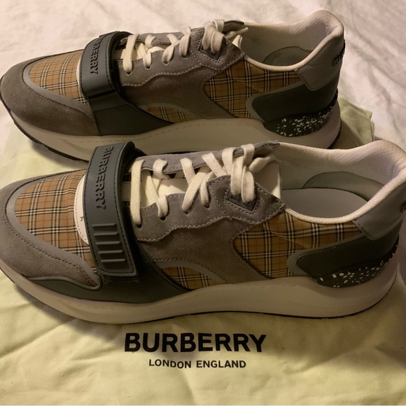 Burberry sneakers grey suede w/box and dust bags size 13US great condition - Picture 4 of 5